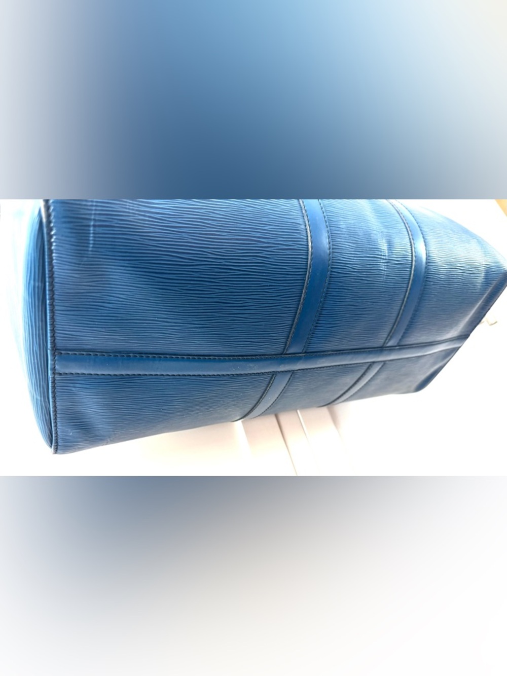 LOUIS VUITTON Keepall 50 Blue Epi Leather Travel Duffle Bag Weekender + Tag - Picture 7 of 10